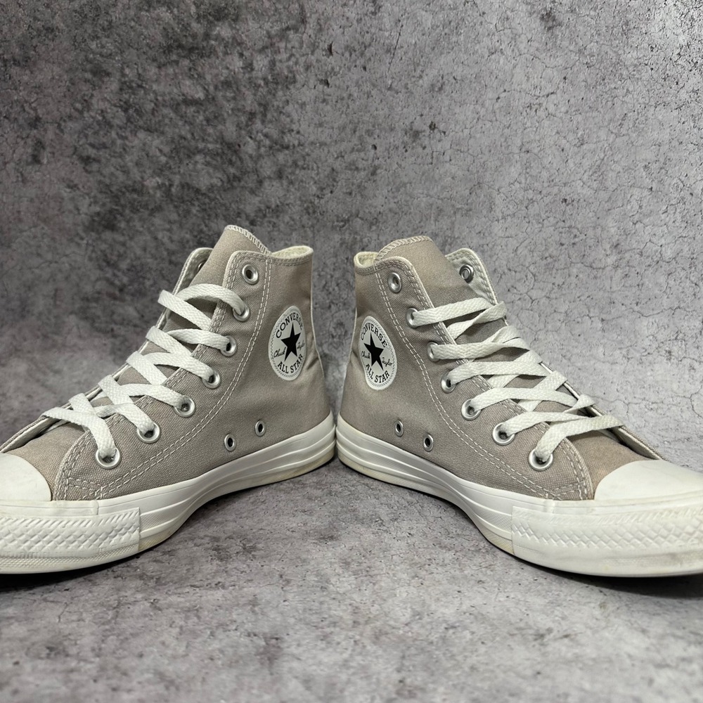 Converse Chuck Taylor All Star Womens 7 Gray Daisy Embroidered High Top Sneakers - Picture 4 of 8